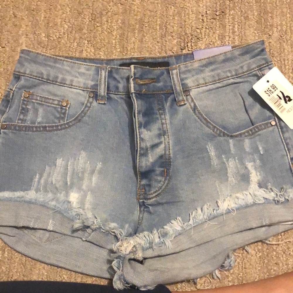 Shortie short 8in denim button fly super cute